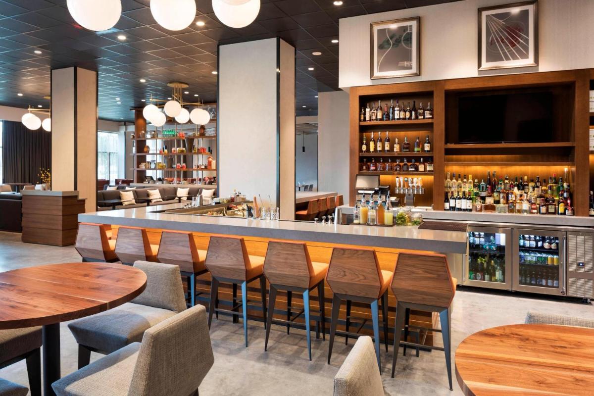 The Westin Jackson - Housity