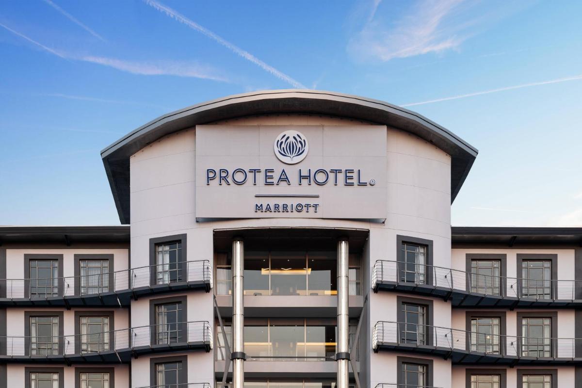 Protea Hotel by Marriott Johannesburg Wanderers - Hizvo