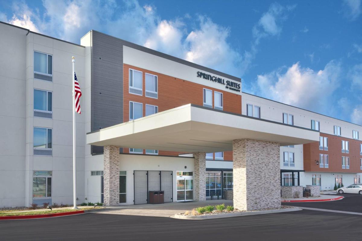 Springhill Suites by Marriott Colorado Springs North/Air Force Academy - Housity