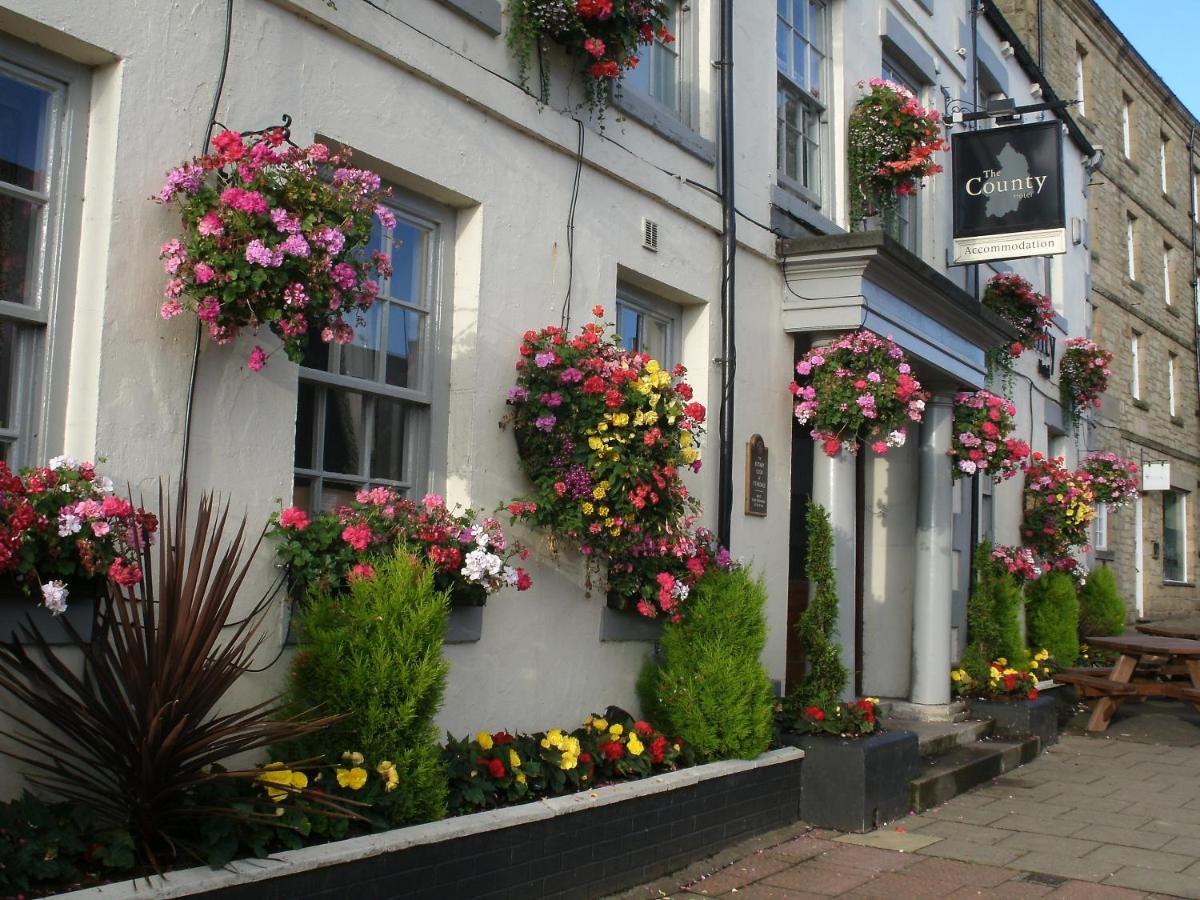 The County Hotel - Housity