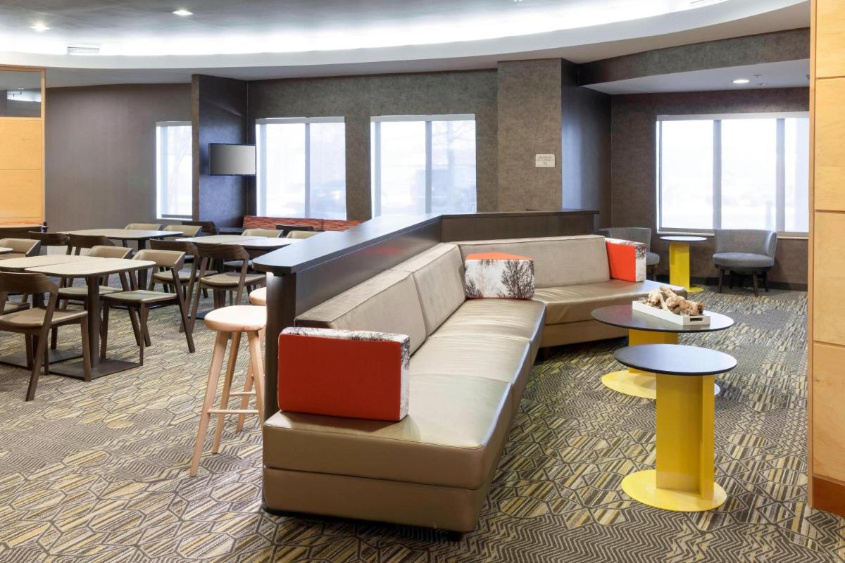 SpringHill Suites Columbus - Housity