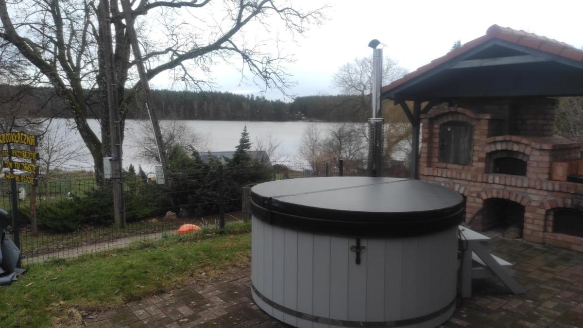 Wrzosowe Wzgórze - Dom nad jeziorem Kłączno - Housity