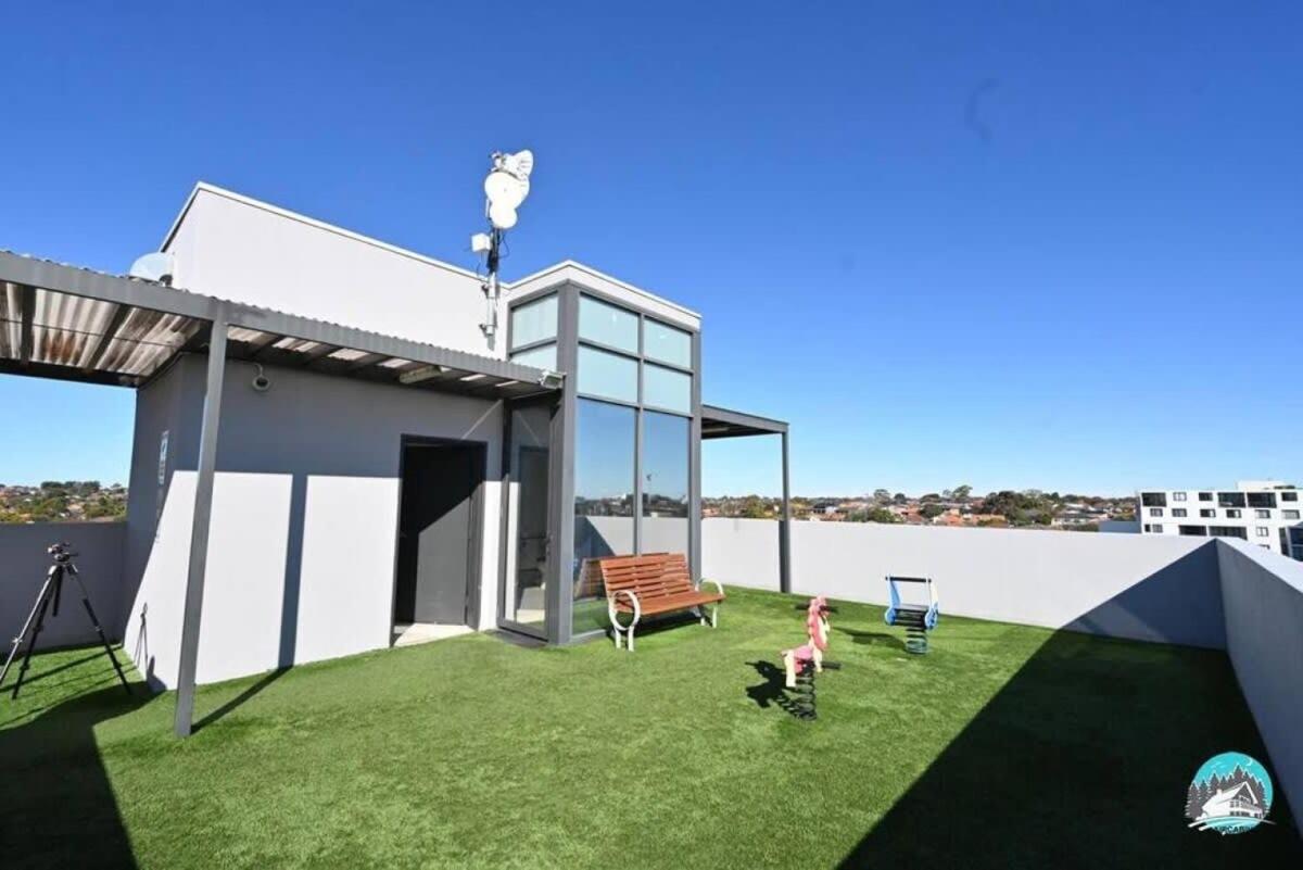 Comfortable 2 Bed Apartment in Canterbury - Housity