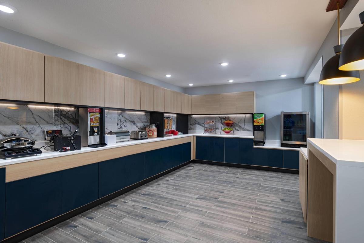 TownePlace Suites by Marriott Baton Rouge South - Housity