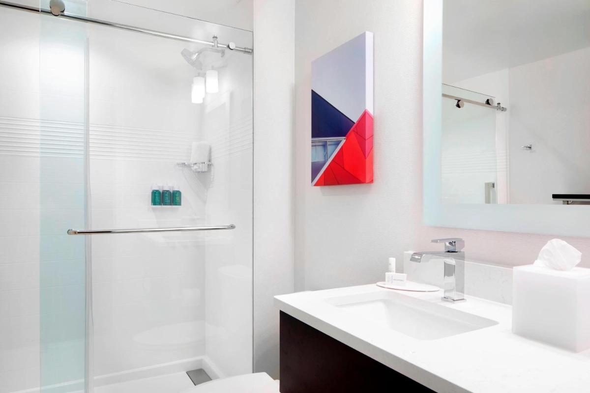 TownePlace Suites by Marriott Columbus Easton Area - Housity