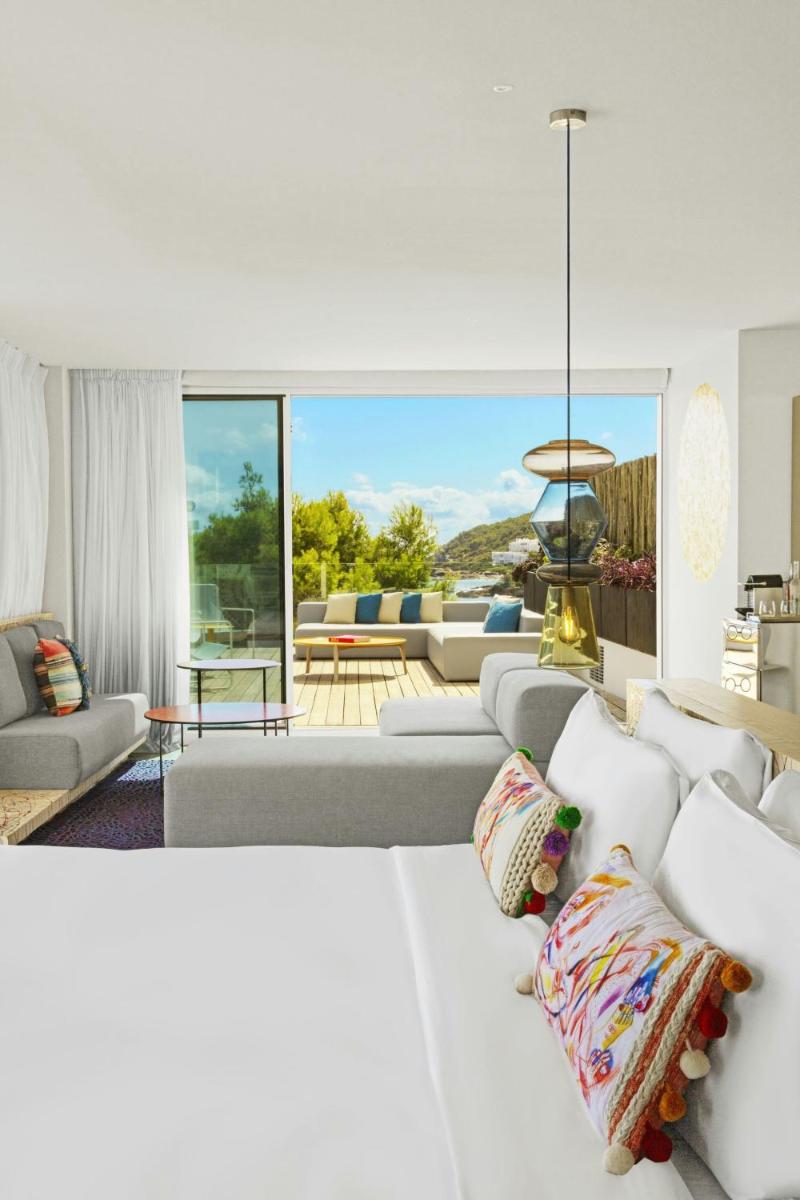 Cama o camas de una habitación en W Ibiza