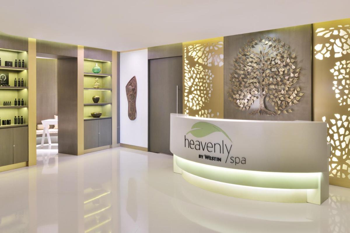 a room with a display with a sign in the middle at The Westin Kolkata Rajarhat in Kolkata a room with a display with a sign in the middle at The Westin Kolkata Rajarhat in Kolkata