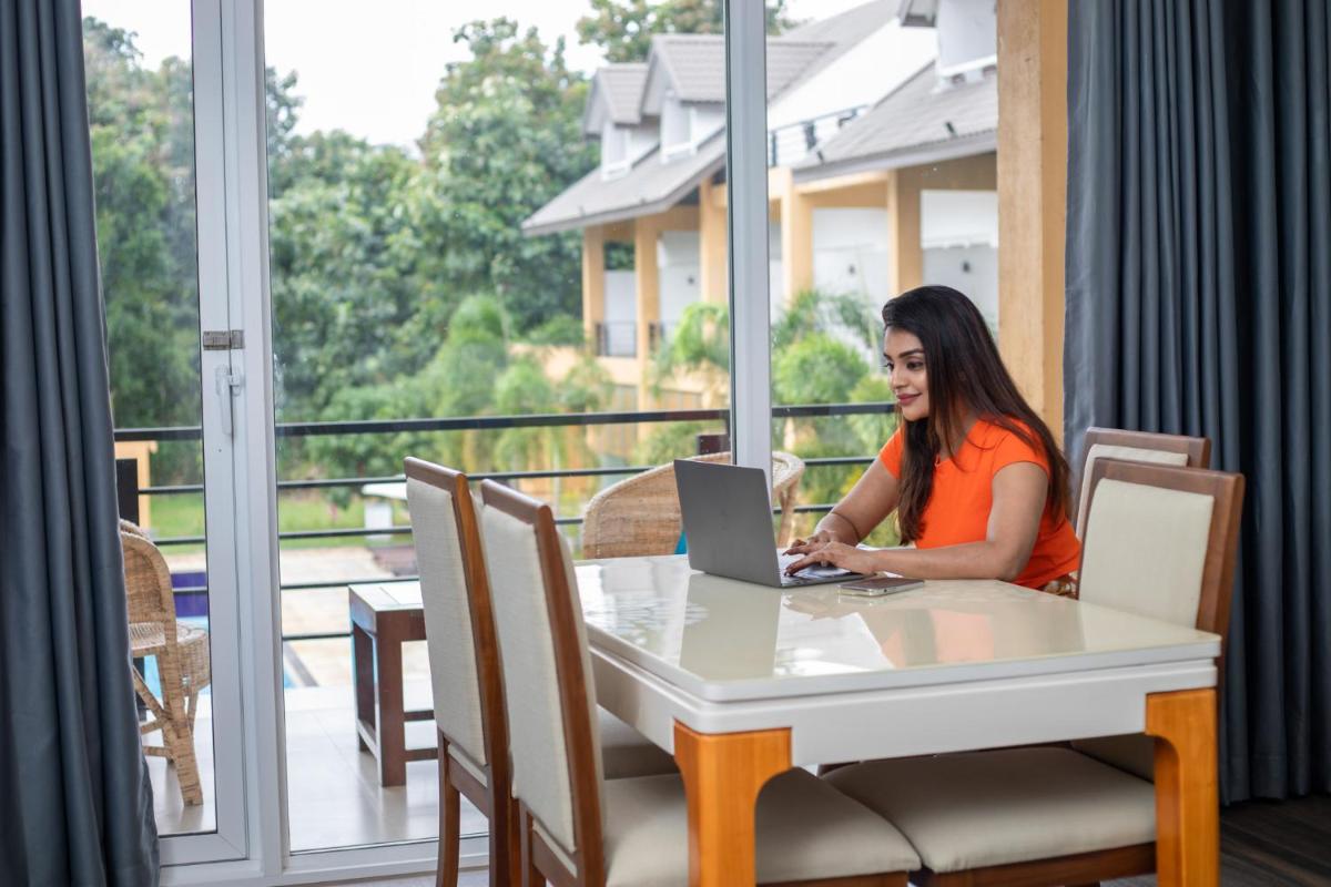 Cassandra Culture Resort - Hizvo