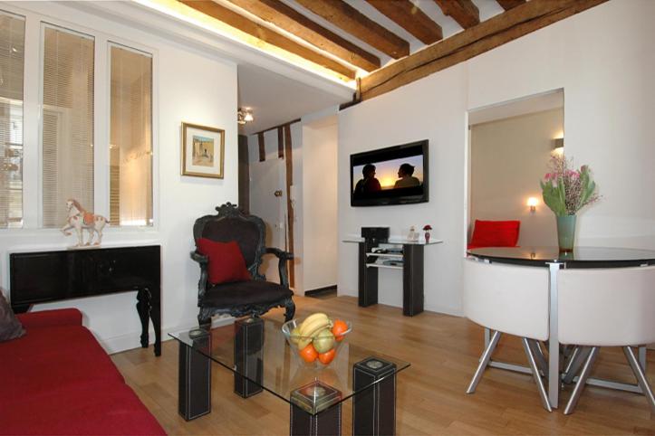 HolidaysInParis-Bourg Tibourg II - Housity