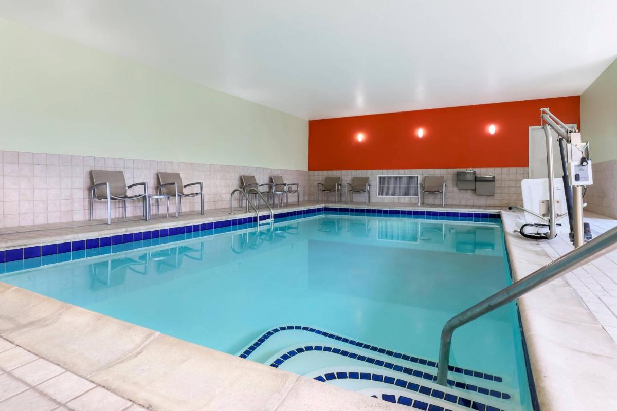 SpringHill Suites Boulder Longmont - Housity