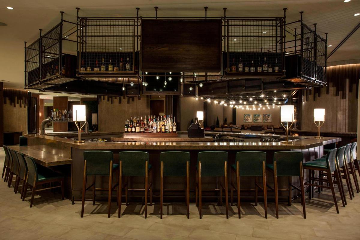 The Westin Chattanooga - Housity