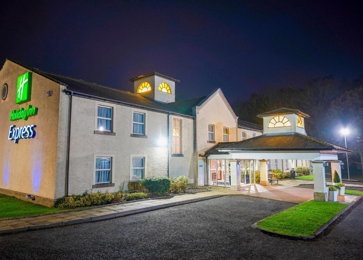 Holiday Inn Express Glenrothes by IHG - Housity