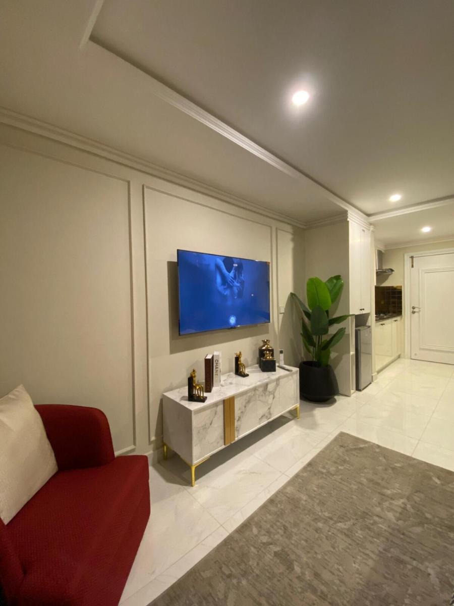 Luxury Studio Apartment Bahria Town - Housity