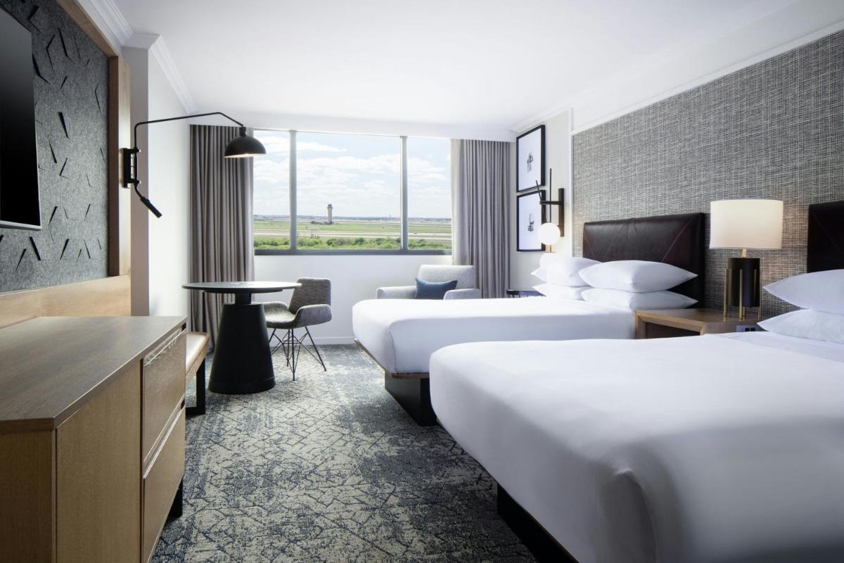 Sheraton DFW Airport Hotel - Housity