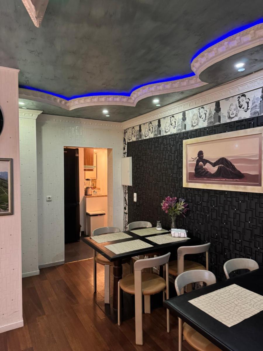 Hotel-Pension Alt-Heidenberg - Housity