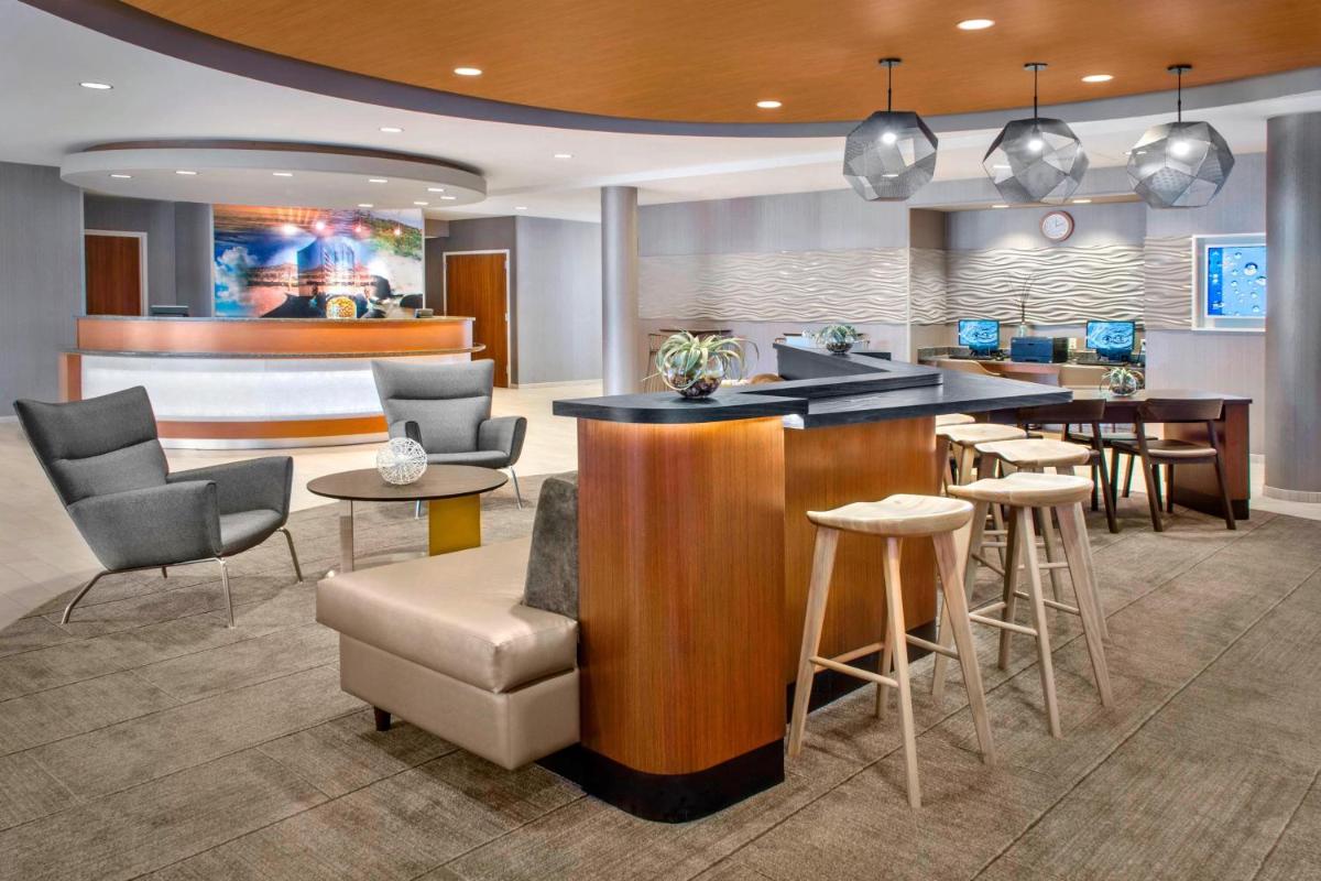 SpringHill Suites Long Island Brookhaven - Housity