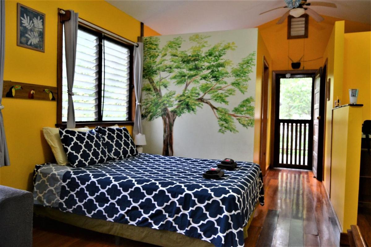 Sanpopo Tree Top Cottage - A Gold Standard Tourism Approved Vacation Home - Housity