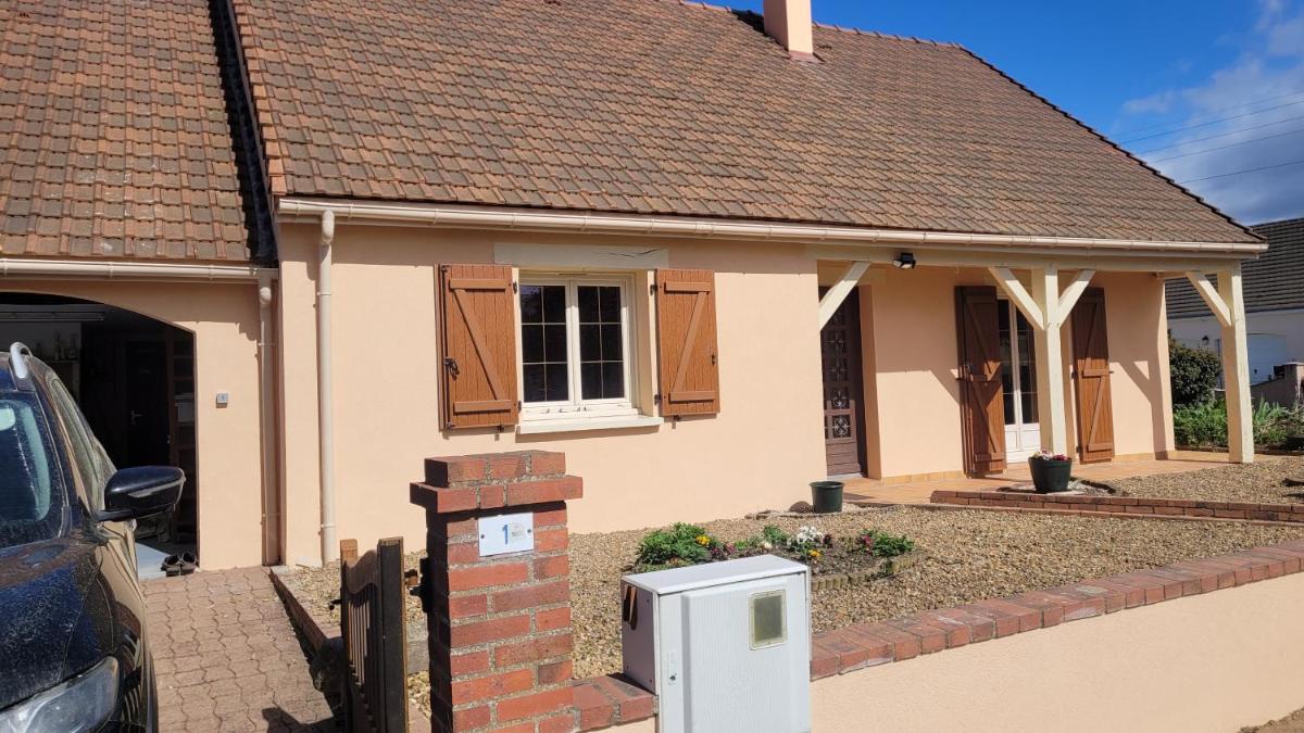 GITE MAISON 3 P prox le mans circuit et zoo la fleche a 18kms - Housity