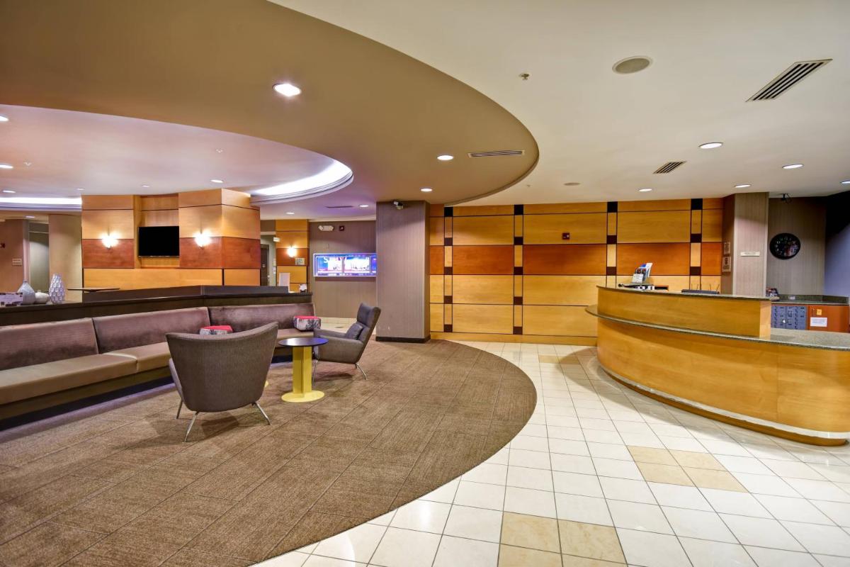 SpringHill Suites Louisville Airport - Housity