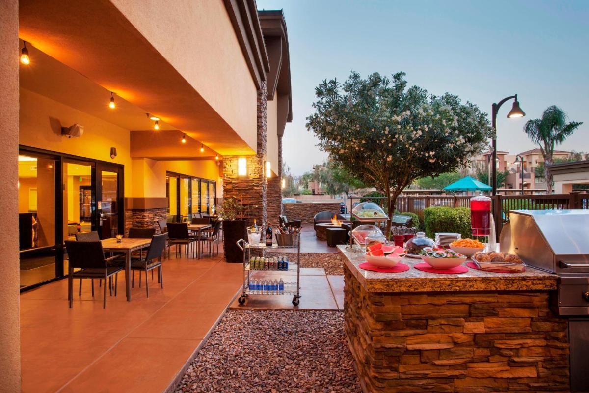 Residence Inn Phoenix NW/Surprise - Housity