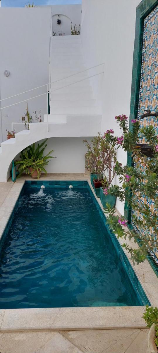 Dar Valou - Housity