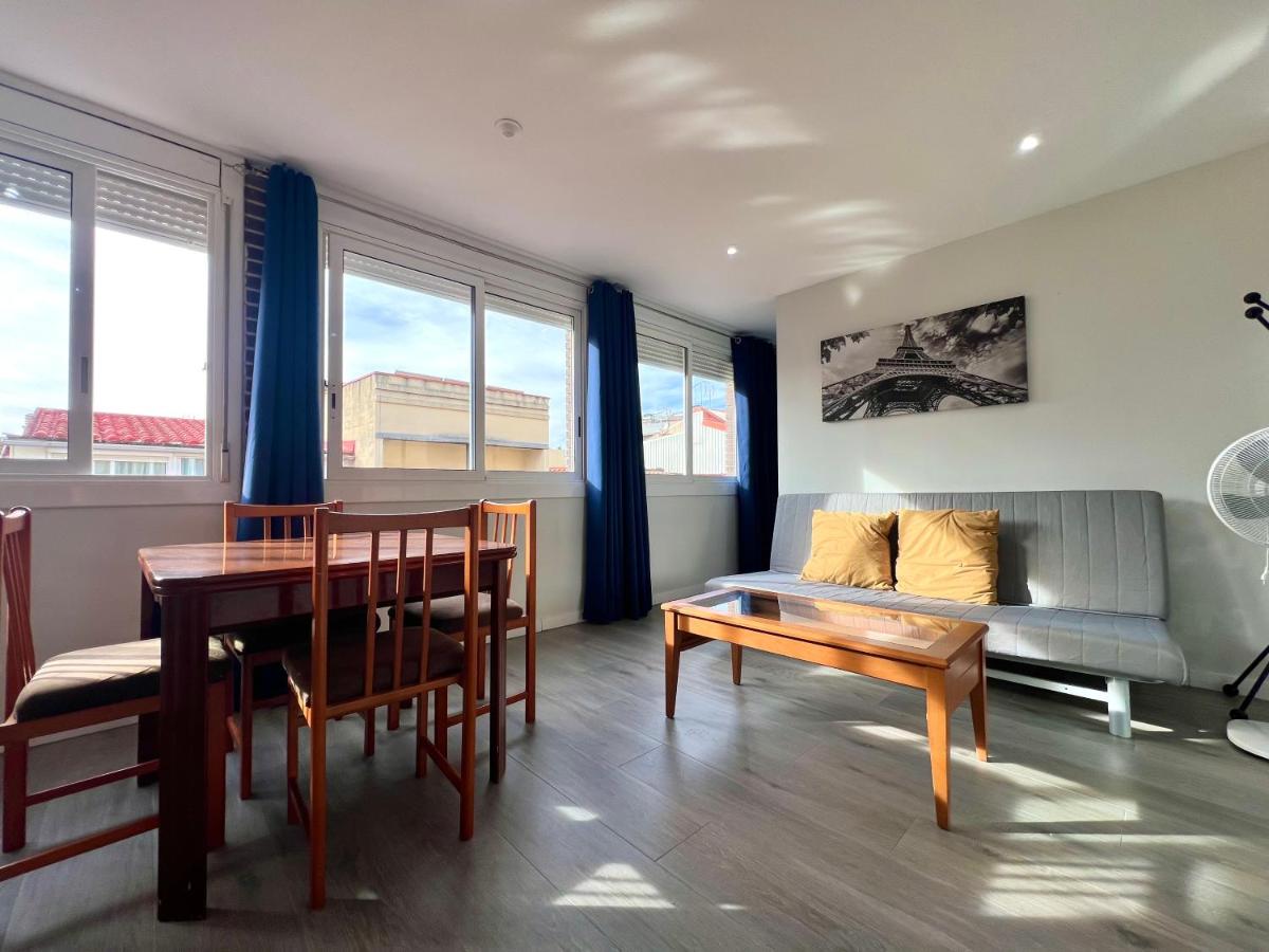 Apartamentos Playa - Housity