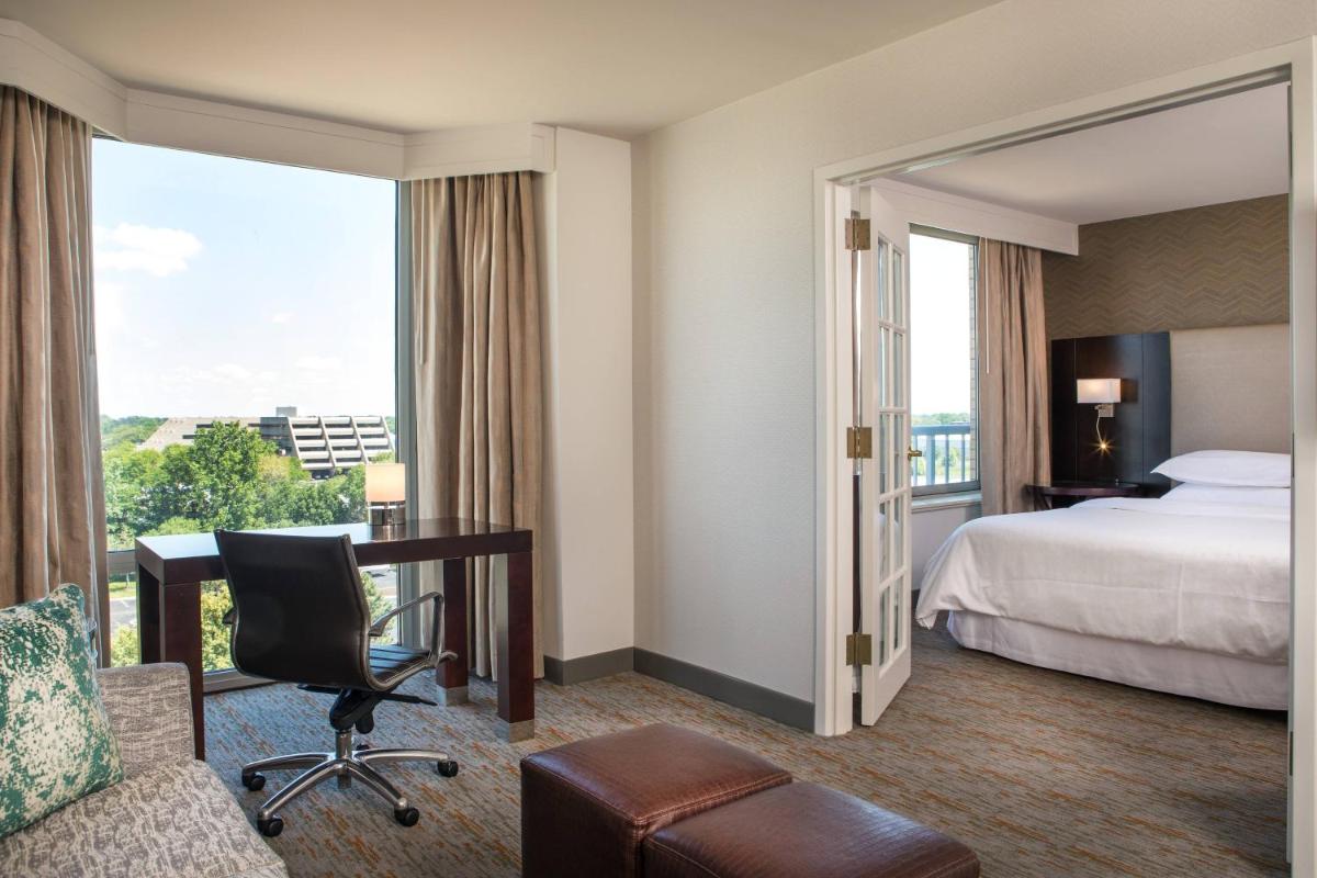 Sheraton Suites Chicago Elk Grove - Housity