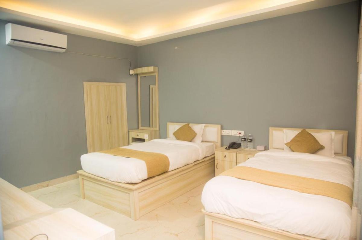 Chintan Chautari - Housity