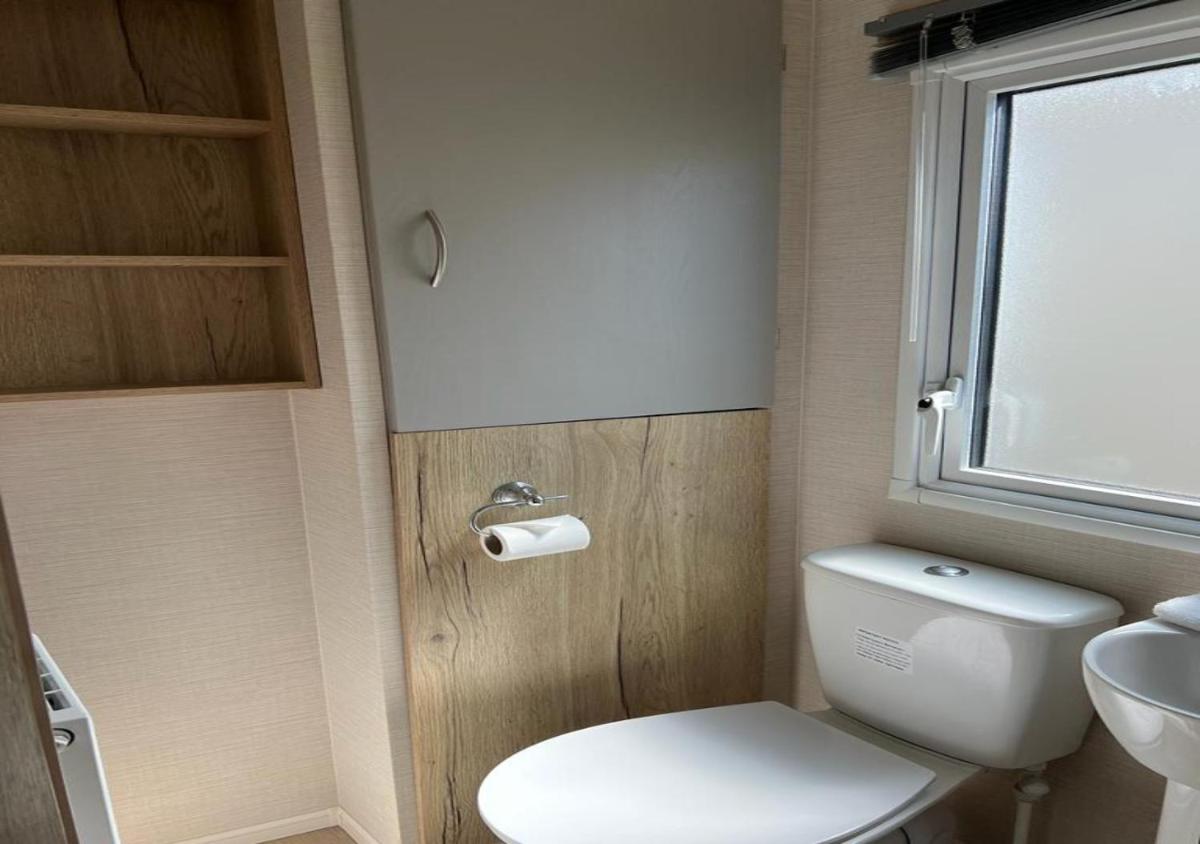 Pevensey Bay Retreats A Holiday Home For You To Enjoy, When You Can - Housity