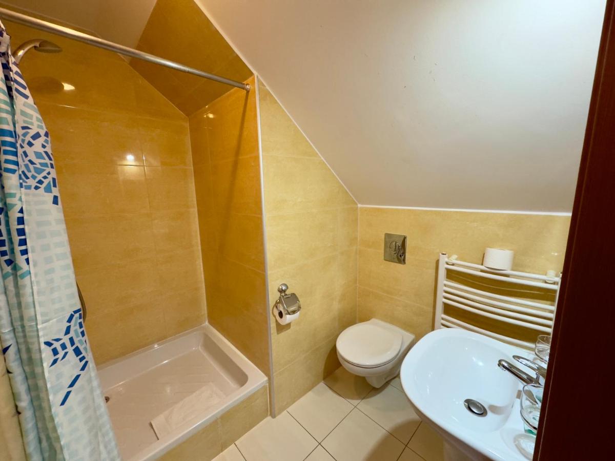 Hotel Rigga Willa ?ucja - Housity