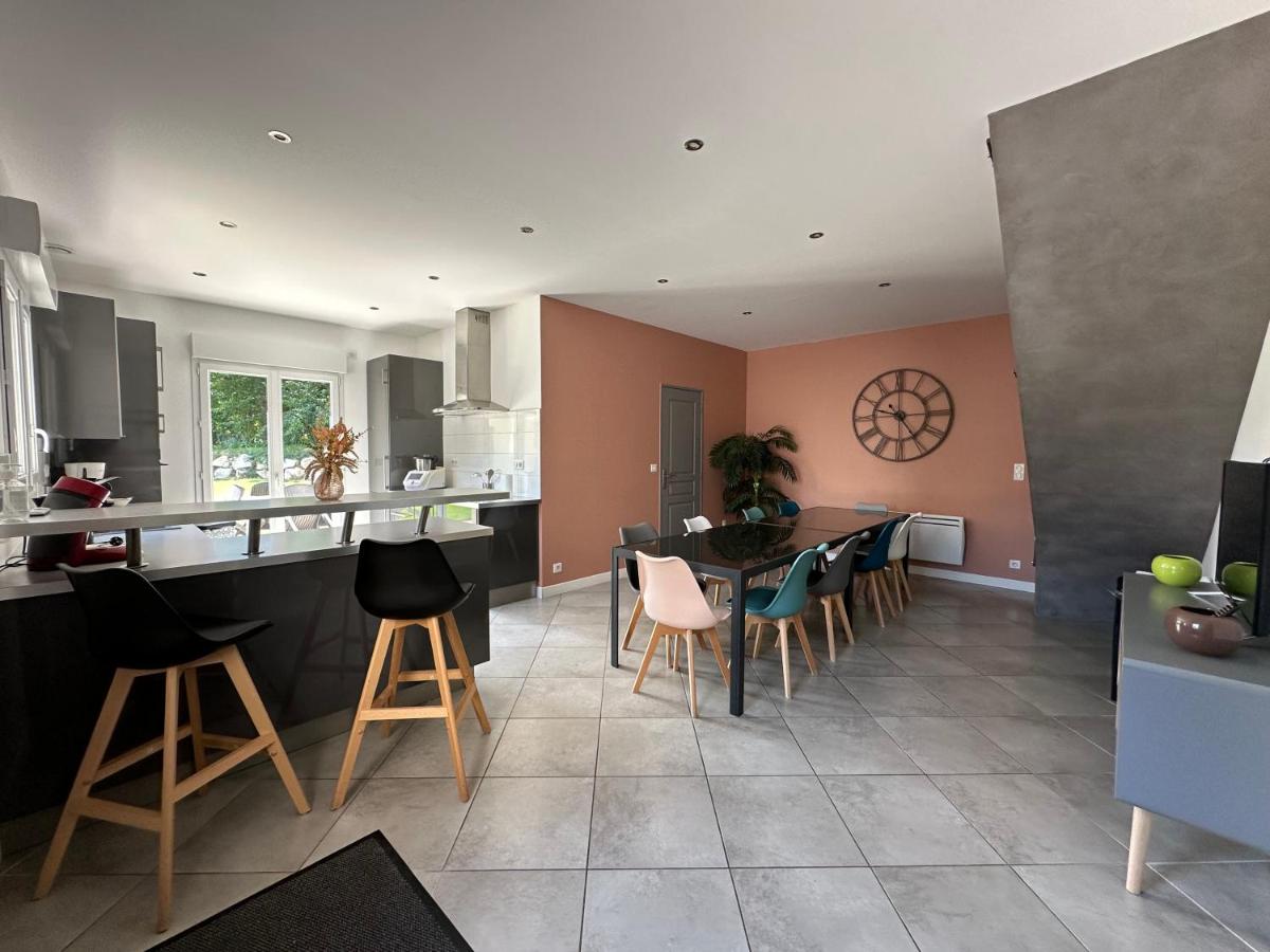 Champagne BNB - La Source - Housity