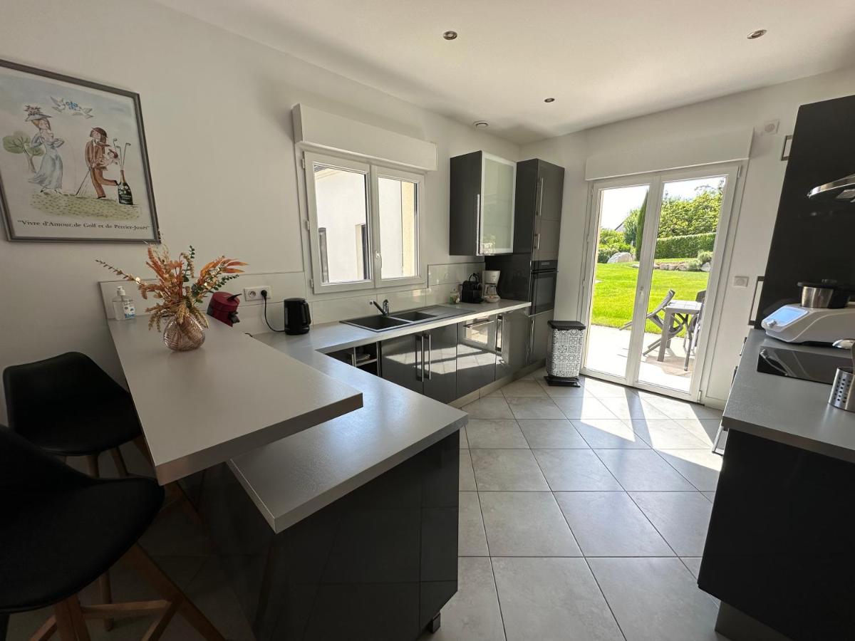 Champagne BNB - La Source - Housity