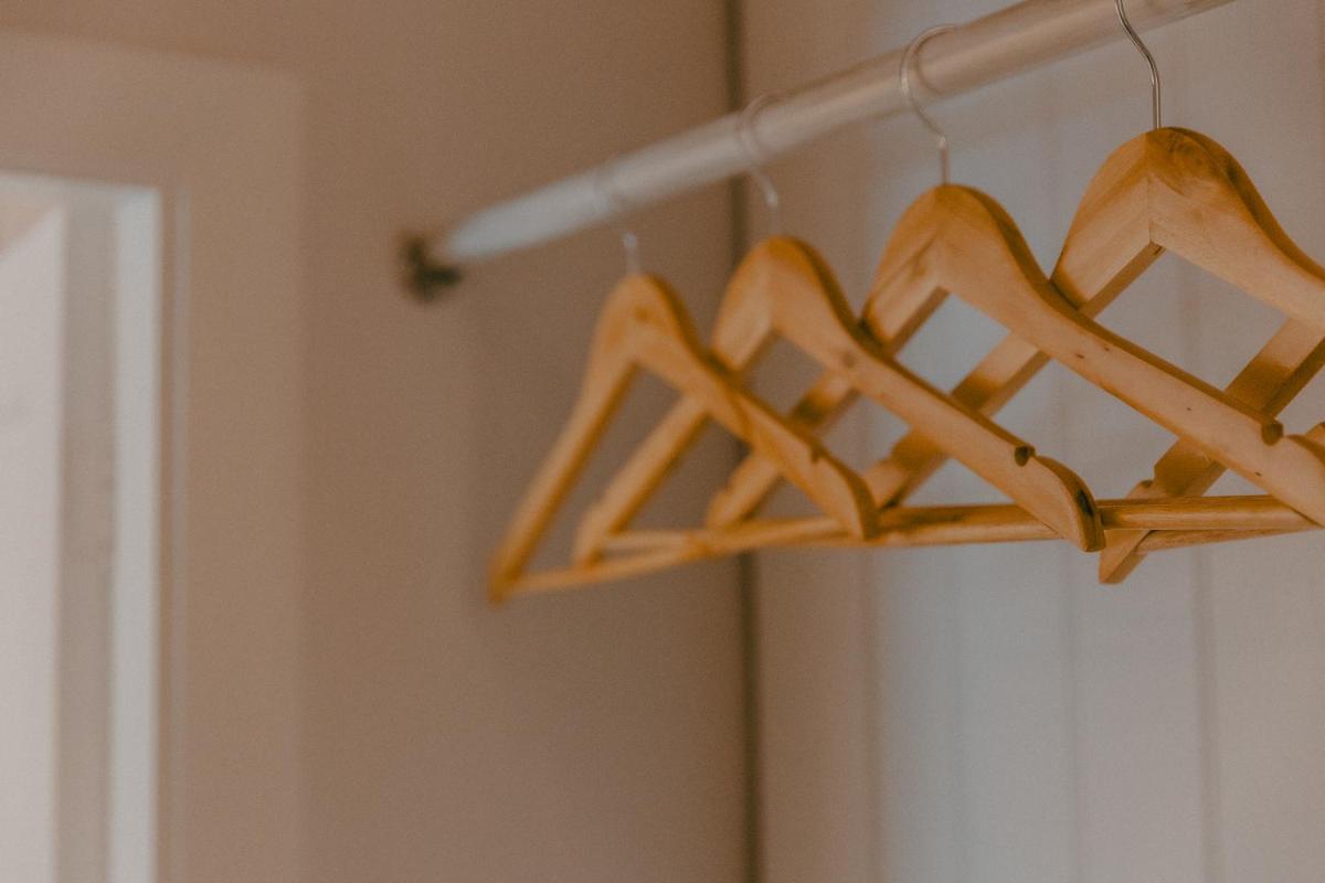 The Lower Buck Inn - Housity