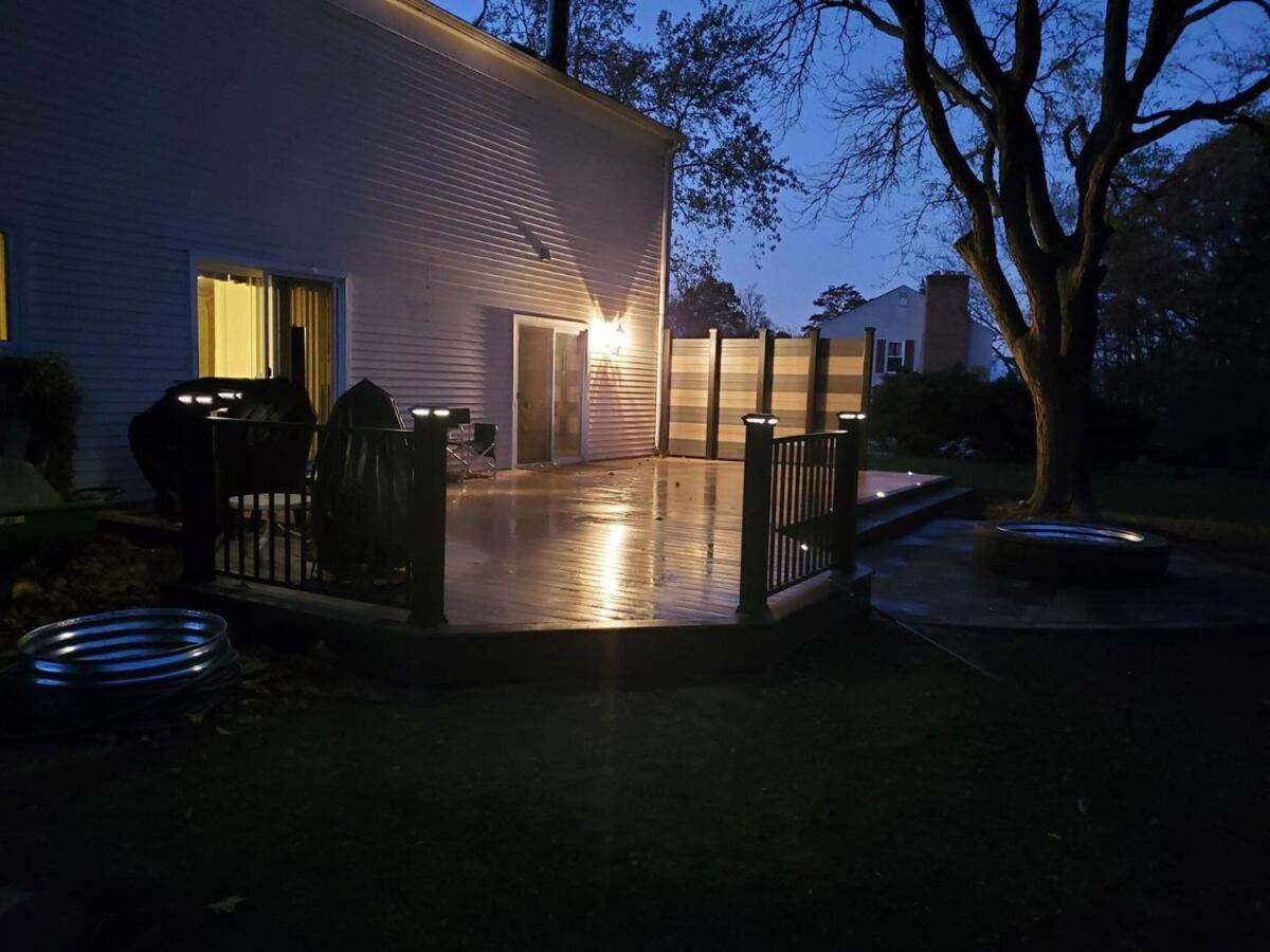 Outdoor Oasis! Lots of Amenities - Housity