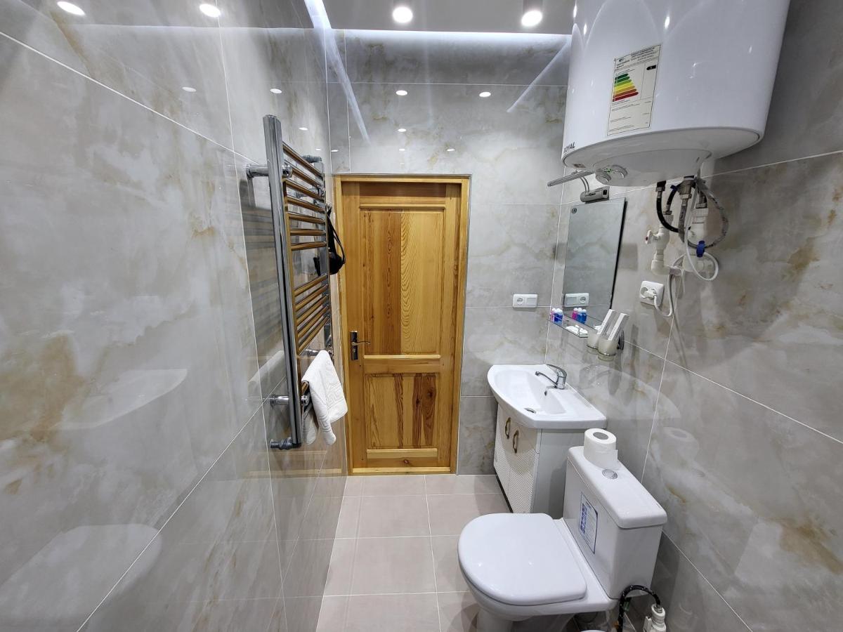 Ulli Oy Boutique Hotel & Terrace - Housity