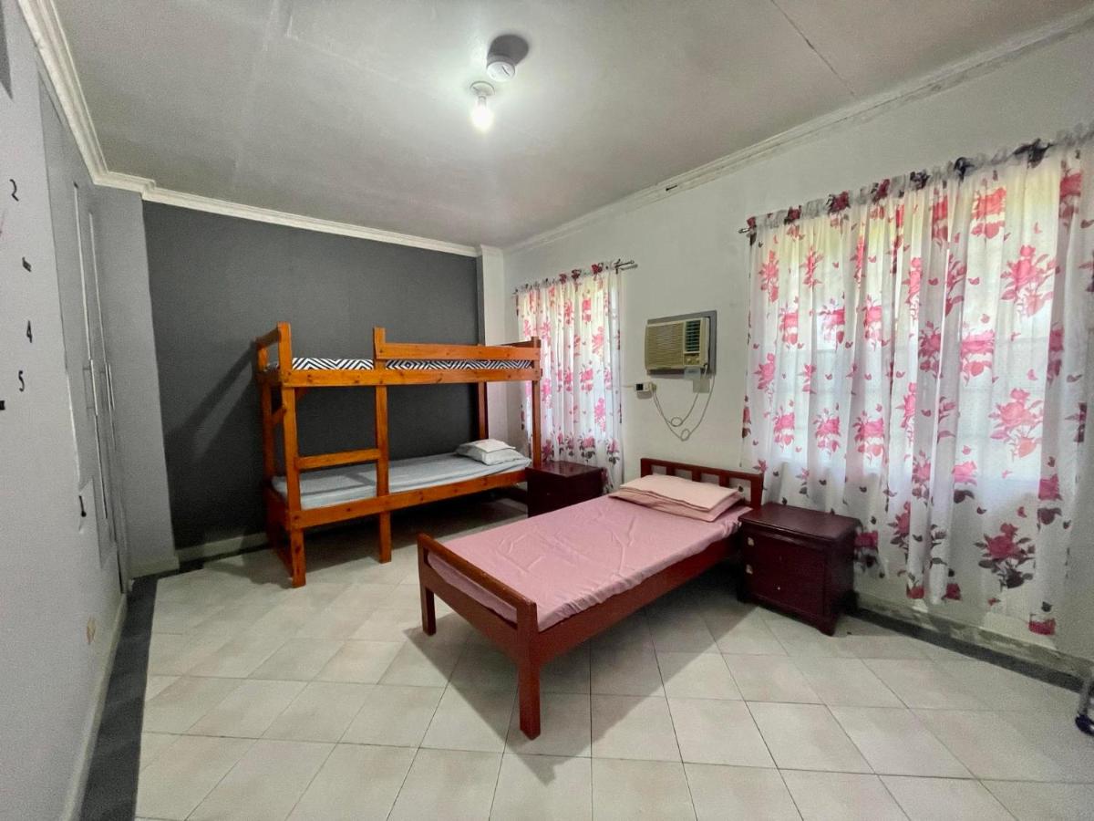 Whiteplace Transient House - Housity
