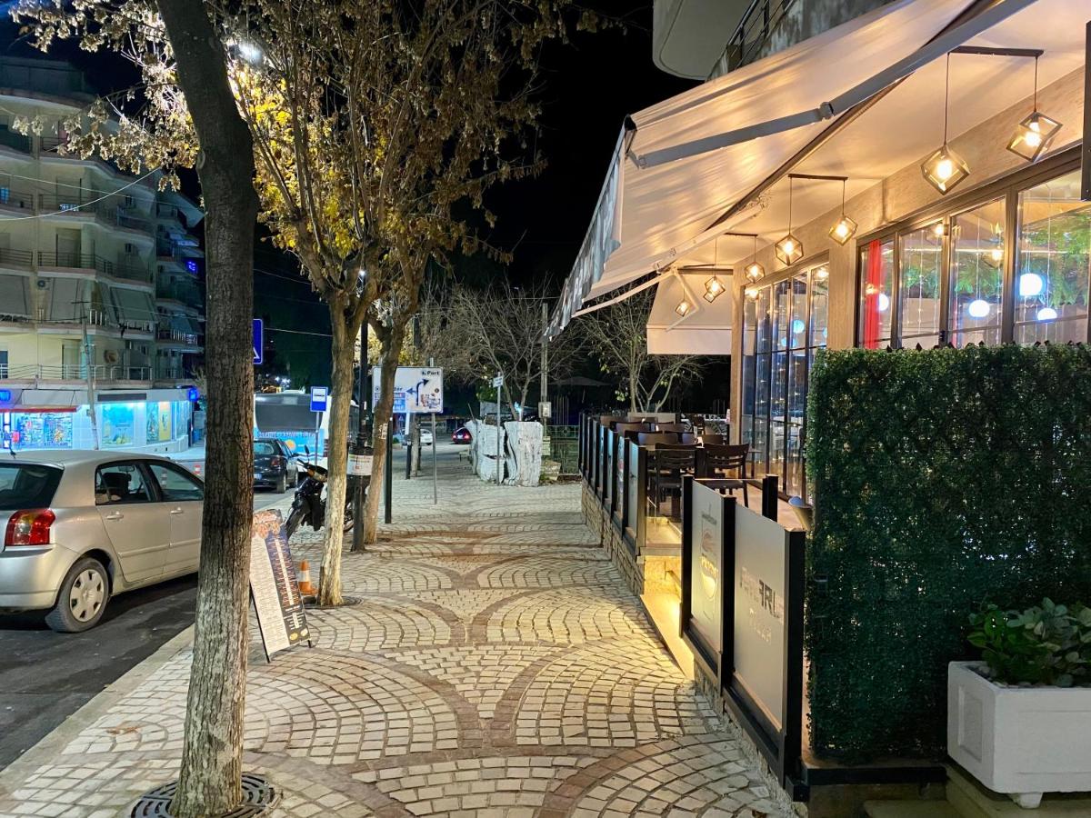 Hotel Metali - Housity