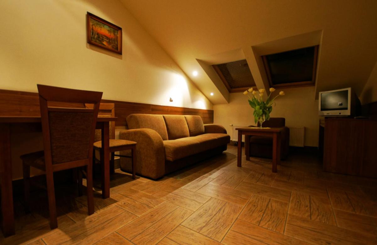 Rezydencja Spalska - Housity