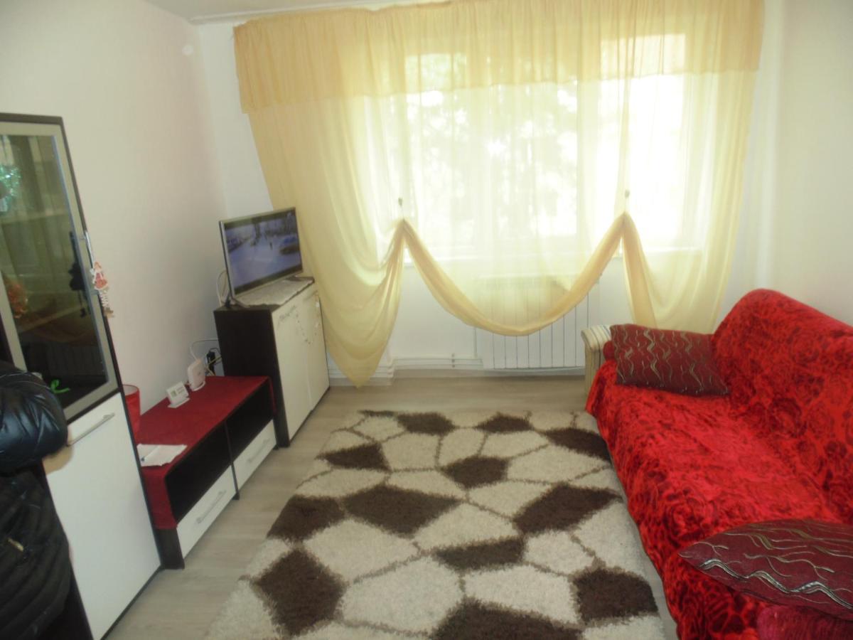 Lary apartament - Housity