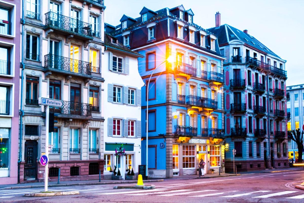 Hotel Roses - Housity