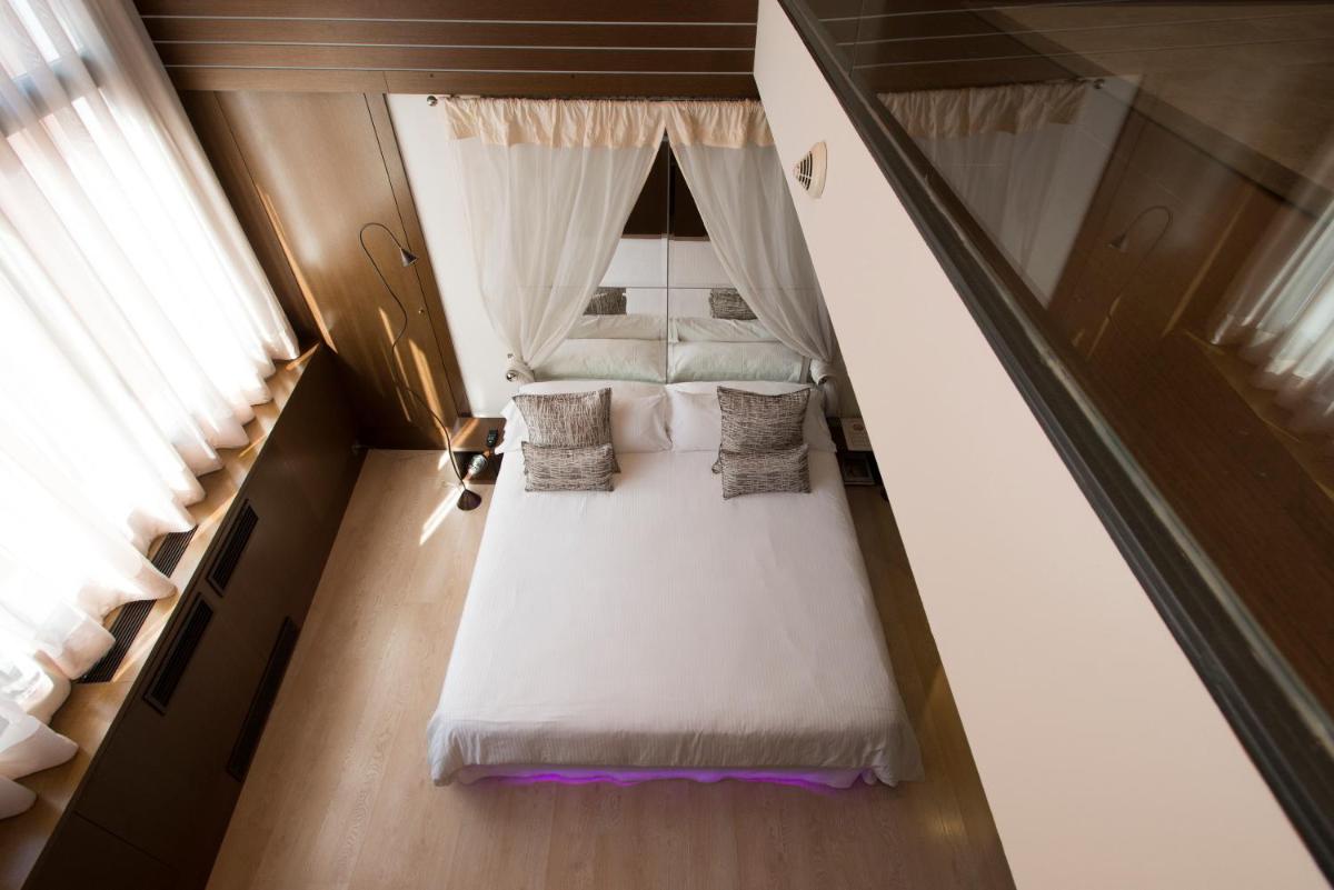 Hotel Museu Llegendes de Girona - Housity