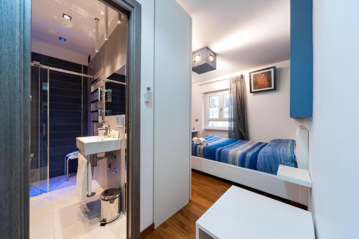 Il Rosso e il Blu - Housity