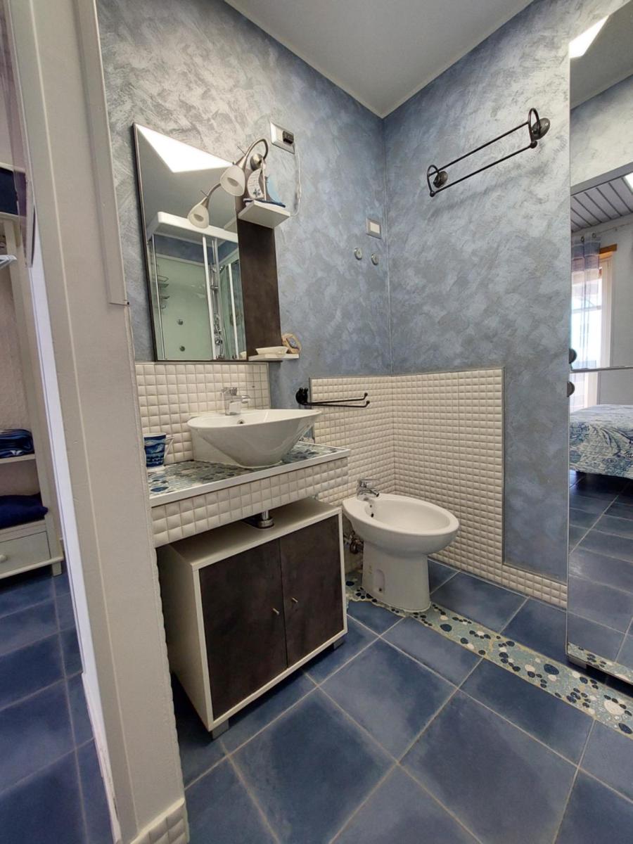 Nughe 'e' Oro Guesthouse - Housity