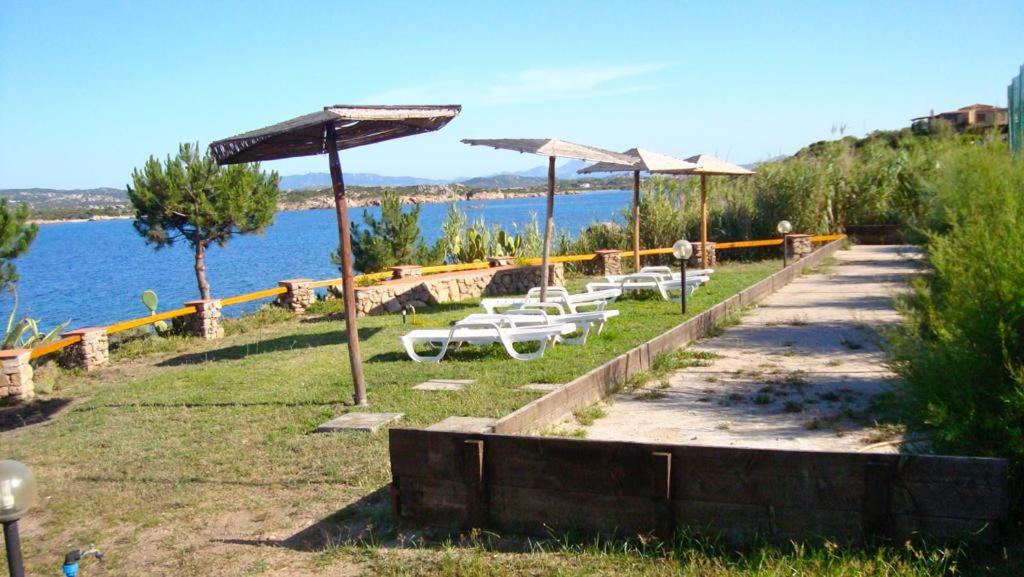 CASA MUGHETTO R5055 seafront, private sea access, swimming pool - Housity