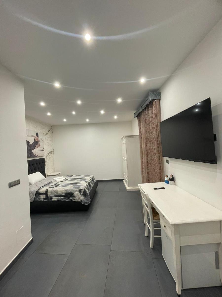 Li Cumpari salentini - Housity