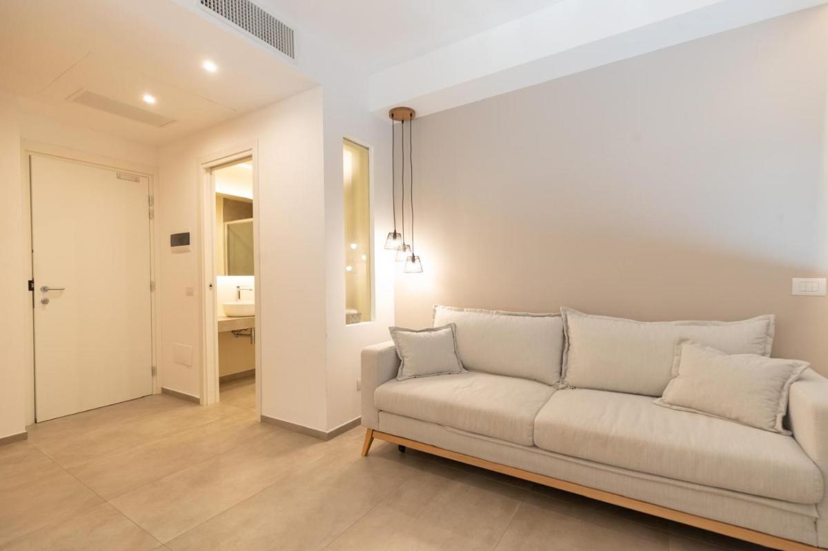 Antares Rooms and Suites - Housity