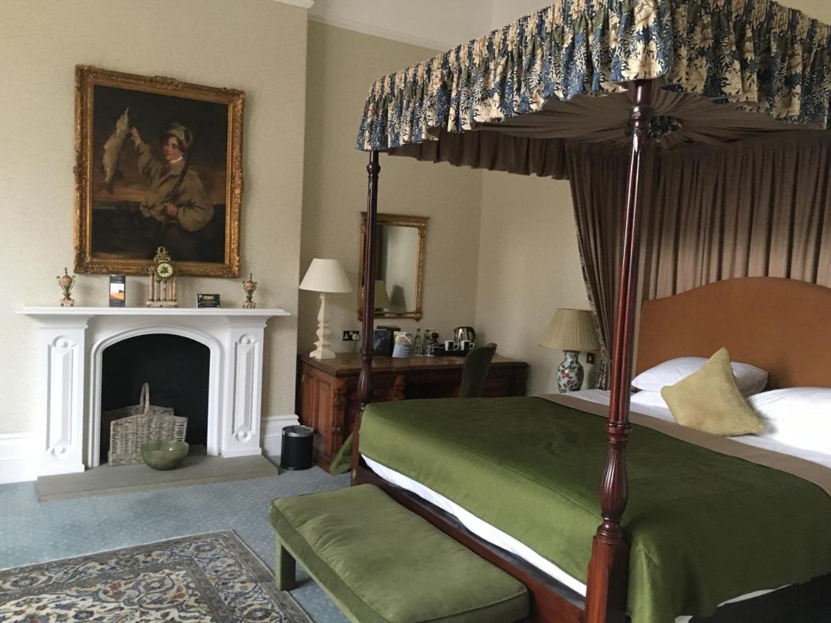 The Welcombe Golf & Spa Hotel - Housity