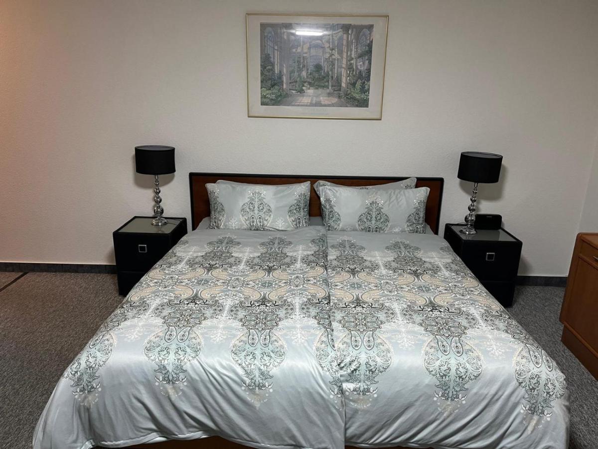 Haus Meyne - Housity