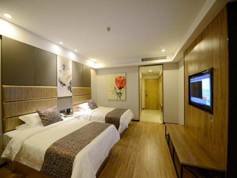 GreenTree Eastern JiangSu Yancheng Administration Center Hotel - Housity