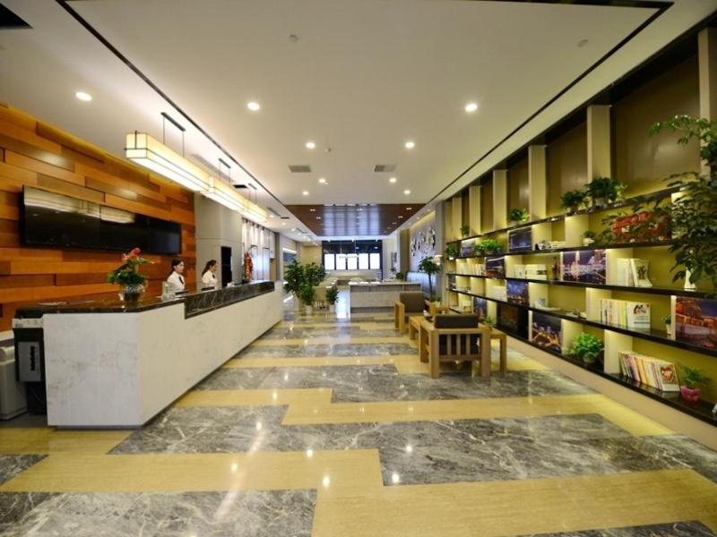 GreenTree Eastern JiangSu Yancheng Administration Center Hotel - Housity